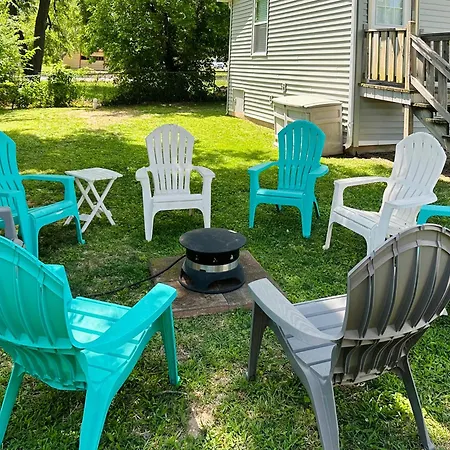 Simply Salem Cottage